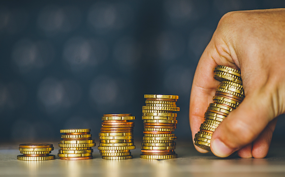 所谓“无现金”，只不过是个文字游戏