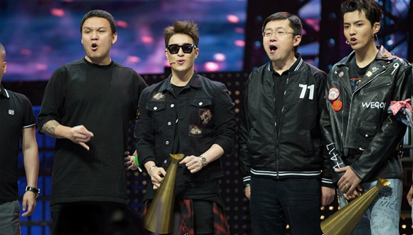 《中国有嘻哈》背后：选手身价暴涨，商业价值正在被“趁热收割”