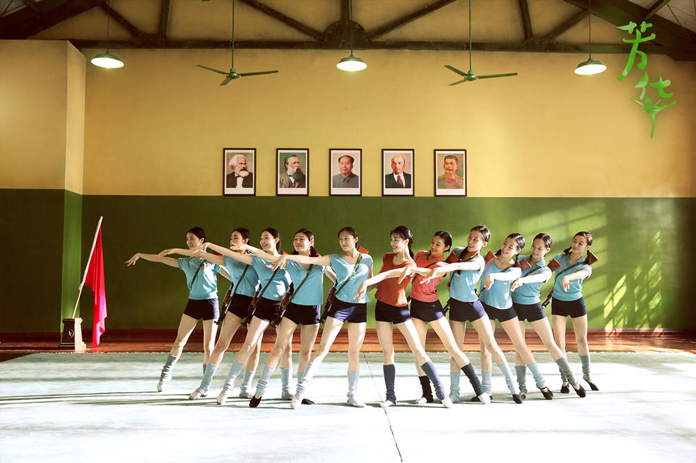 挑战迪士尼的万达已经退出，押注实景娱乐的华谊兄弟能否成功？