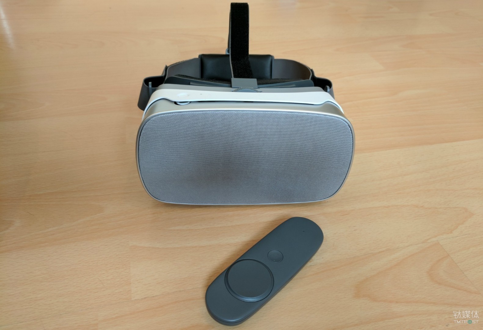 Pico Goblin 评测：用VR设备打王者荣耀是一种什么体验？