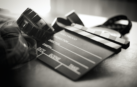 电影大咖、港台导演、新人导演纷纷入局，谁将主宰网剧江湖？