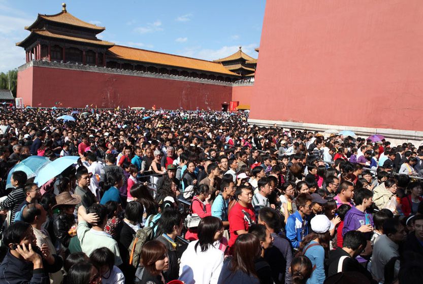 鹿晗一表白，微博就瘫痪，长假在撒狗粮中收场