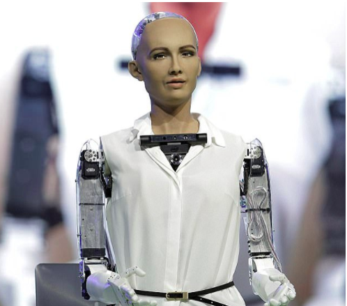 曾在钛媒体首发的“女性”机器人，获得了公民身份