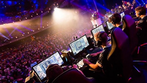 巨头垄断之下，中国游戏市场还存在的少量机会在哪？