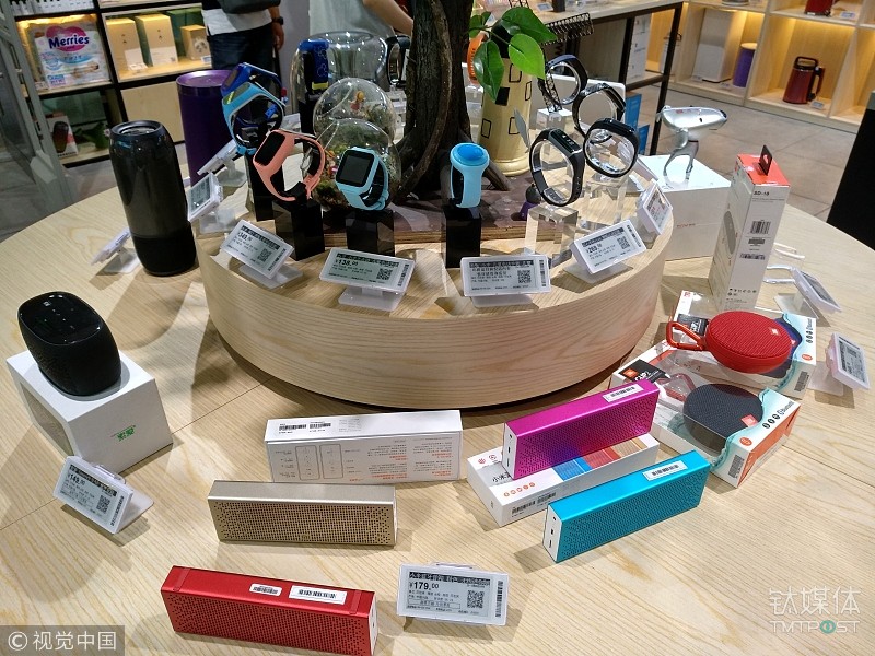 你看到了双十一的手机厂商鏖战，可能没看到线下零售的“无界革命”