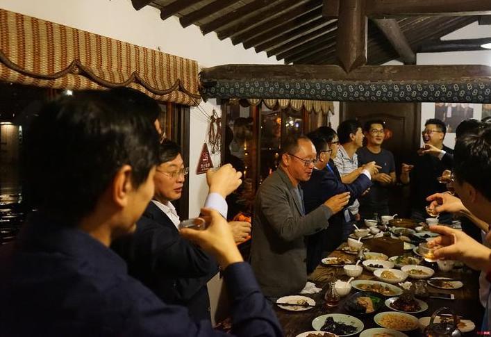 马云的电影，丁磊的饭局