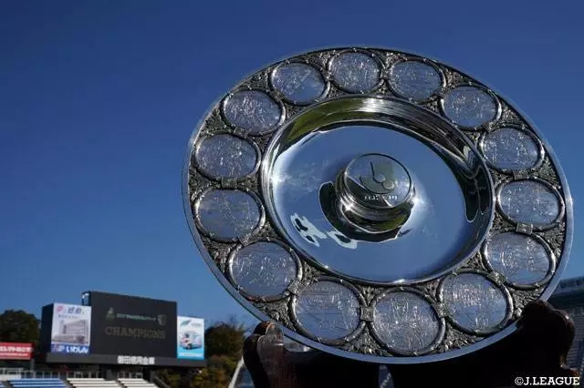 当日本足球签下百亿转播合同，这将给J联赛带来哪些商业化改变？