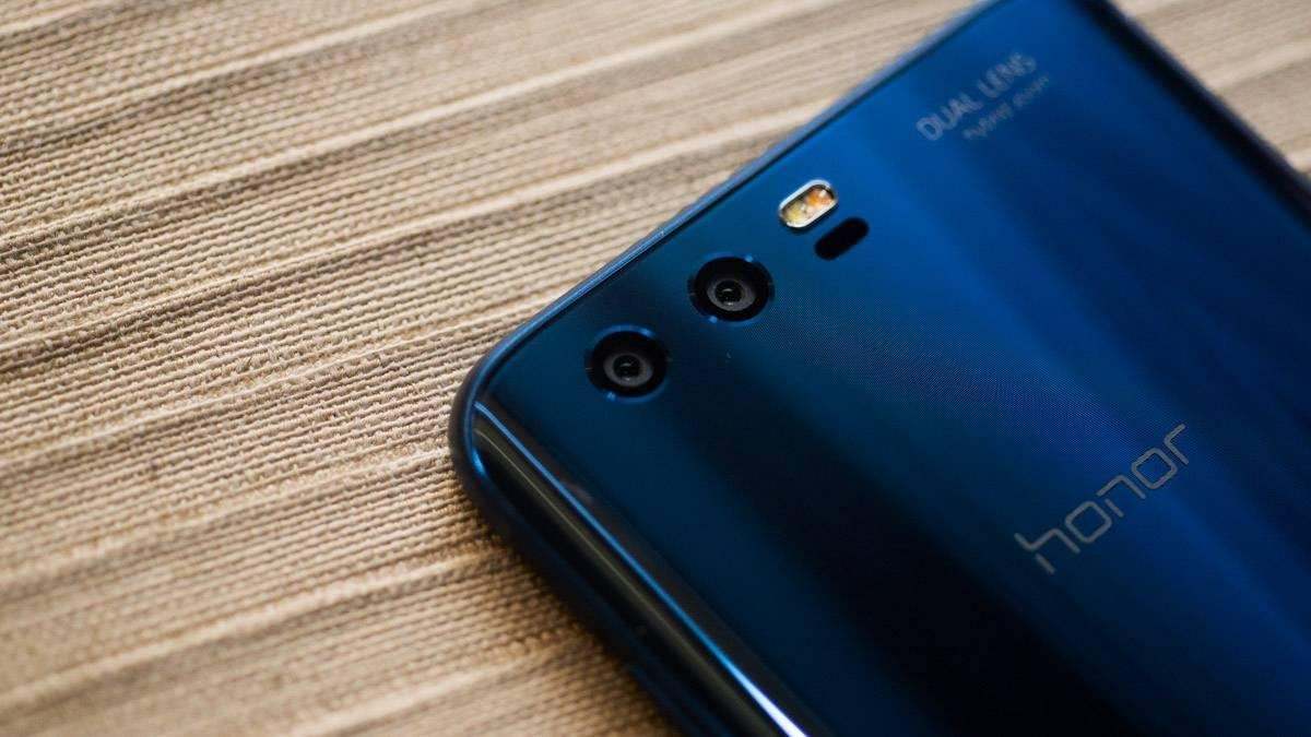 华为推出新的荣耀手机提成方案：13级就可以拿23级的奖金 | 钛快讯