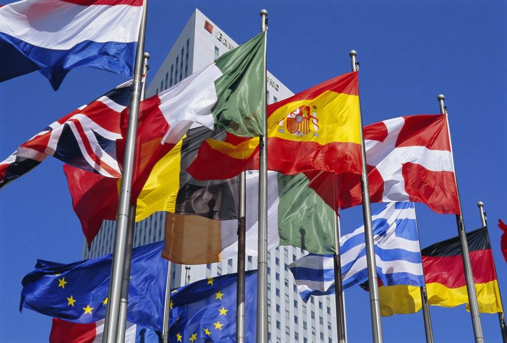 欧盟频频制裁美国科技巨头，赢得的却只是短期利益