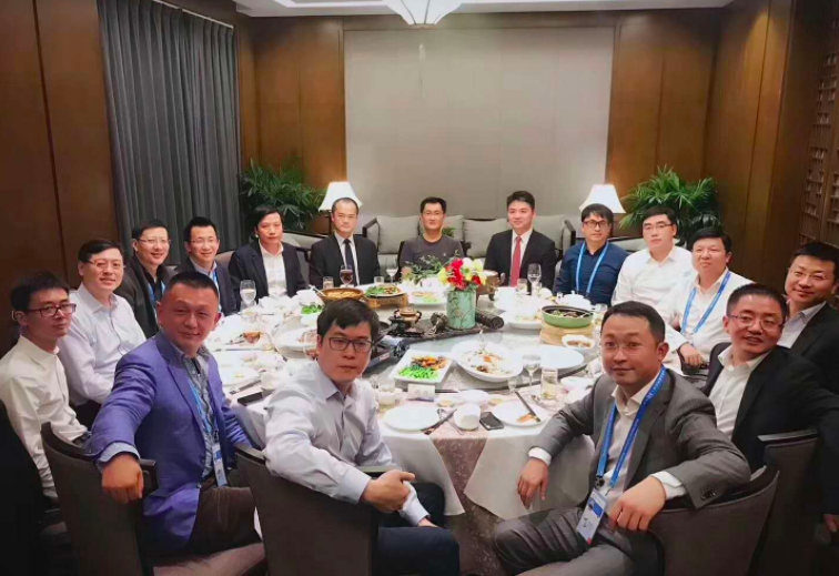 美团点评和滴滴的2018，推倒边界还是重建壁垒？