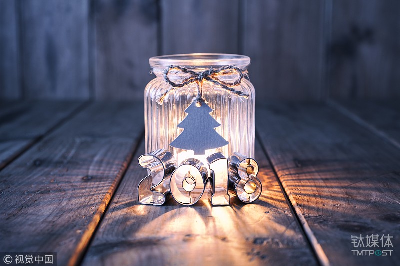 回望 2017：两周年、63 期人物故事，钛媒体《在线》镜头下的温暖与善意