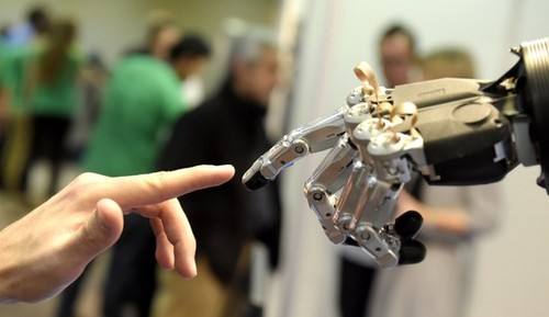 马失前蹄的日本人工智能