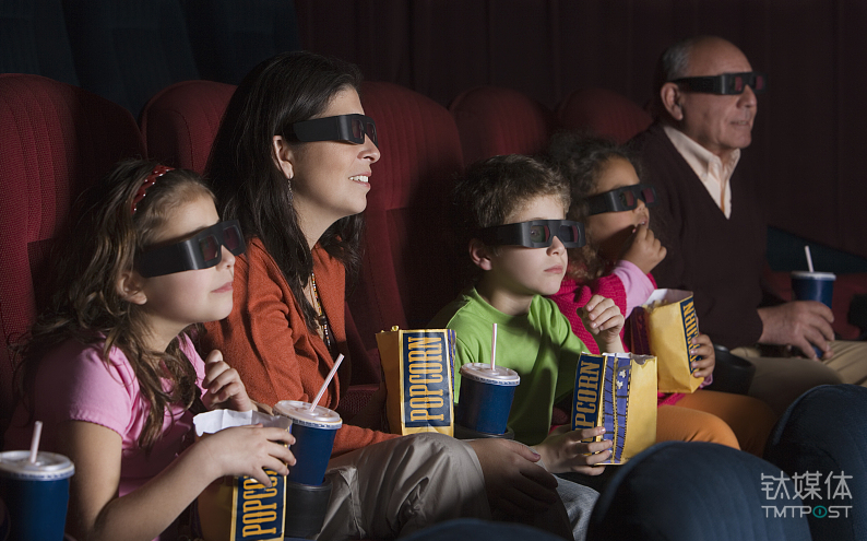 100+出品方，200+品牌入局春节档团战：70亿票房有望达成？