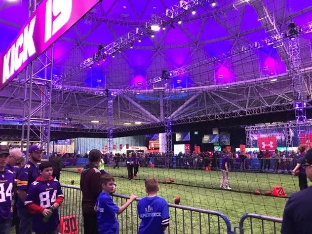 超级碗城市生意经：严寒的明尼苏达，火热的橄榄球文化传承