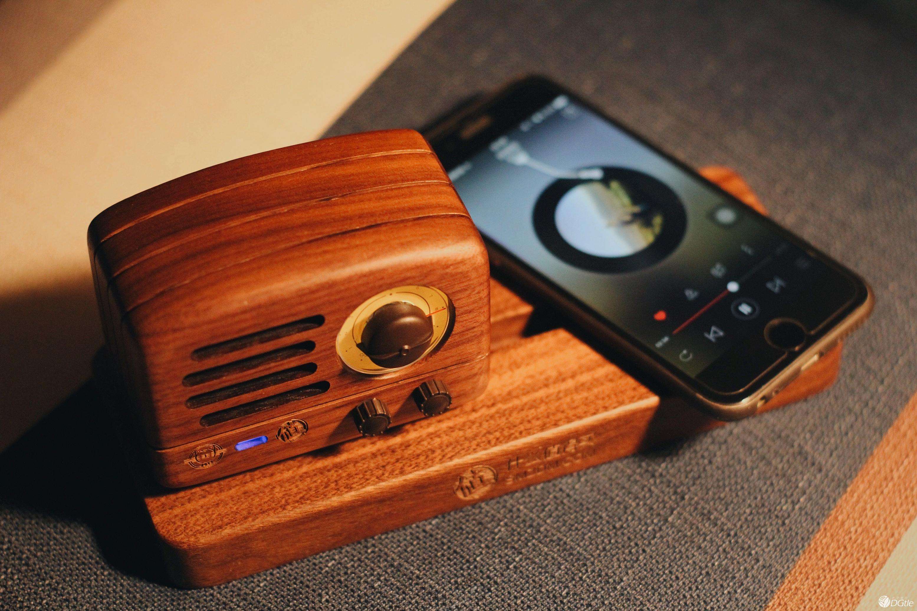 让年轻人重新拿起收音机，“网红”猫王收音机的逆生长之路