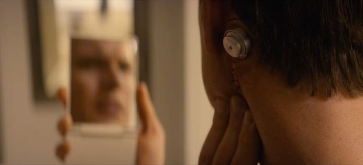 《黑镜》里意识提取背后的残酷真相：有科学家终生成为“机械人”