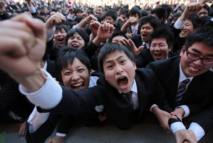 从“金饭碗”到“金板砖”，电商语境下的就业结构变迁