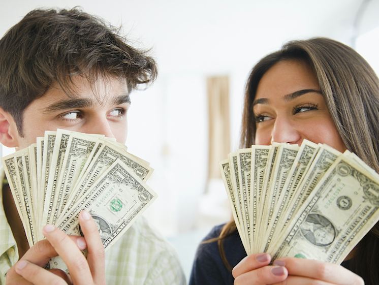 一手华人人日，一手腾讯百度，梨视频喜提6亿巨资