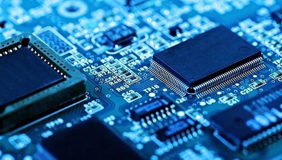 相比芯片，我们更该在意深度学习框架的中国化