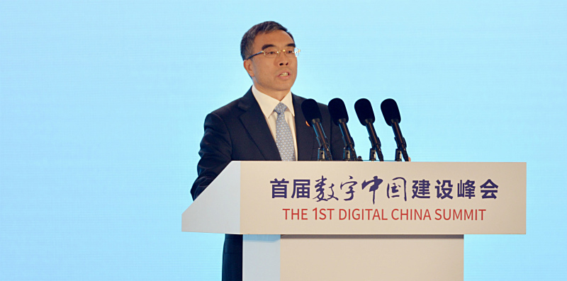 华为董事长梁华：5G、IoT、云计算、AI等新技术，是构建万物互联的关键