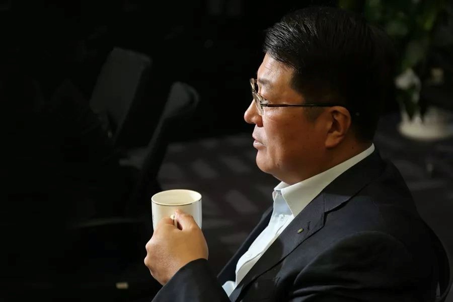 全民呼唤中国芯，但紫光赵伟国却倒在追赶三星的路上