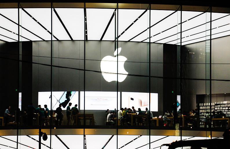 苹果二季度业绩亮眼却仍被看衰，原因何在？