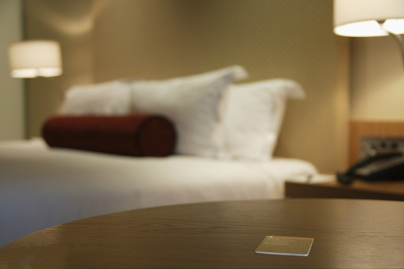 酒店、情趣用品与新零售