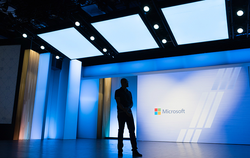 当Windows褪下主角光环，微软能否走出迷局？