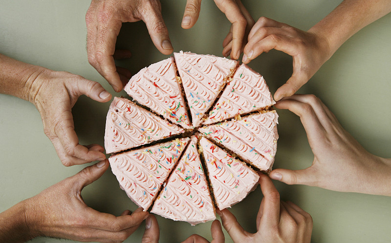 广告公司越来越不赚钱，谁切走了它的蛋糕？