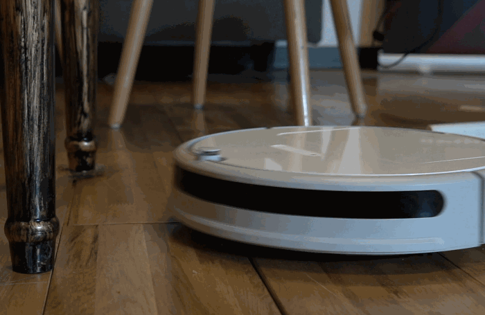 红外线传感器减速碰撞