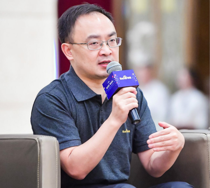 与陆奇发生冲突？百度搜索总裁向海龙：相处愉快丨钛快讯