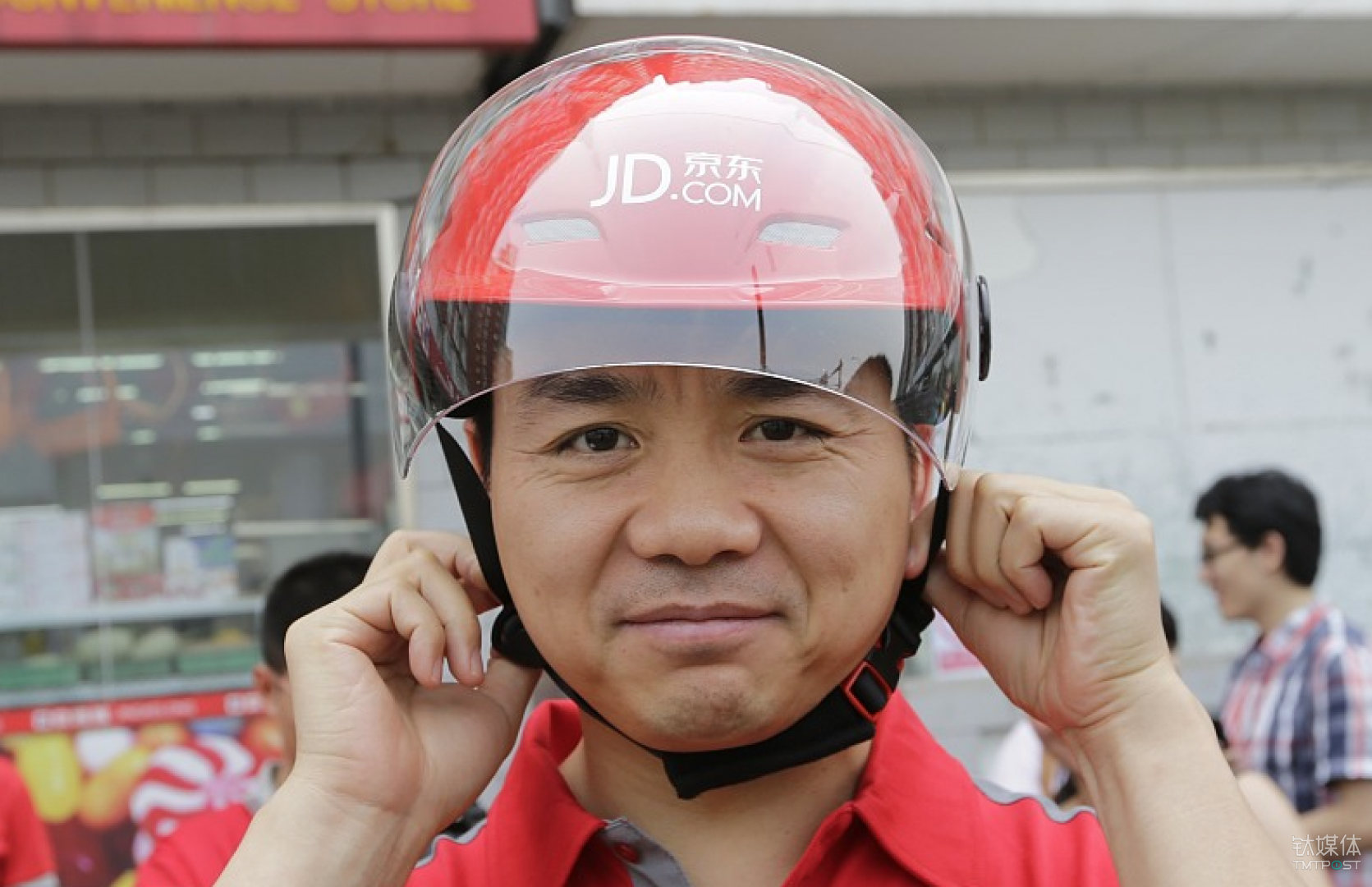 刘强东：社交电商是下一个风口，但充斥大量假货、劣质货