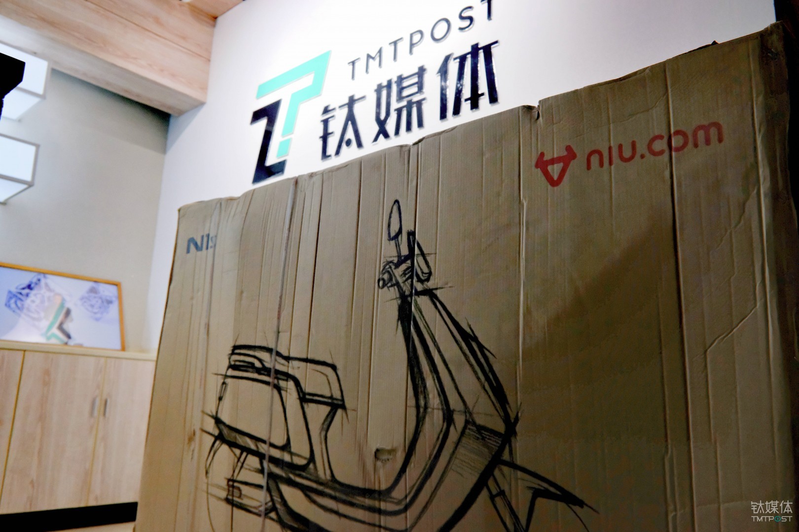 三个半小时充满，续航150公里，小牛电动车 M+ Pro 开箱