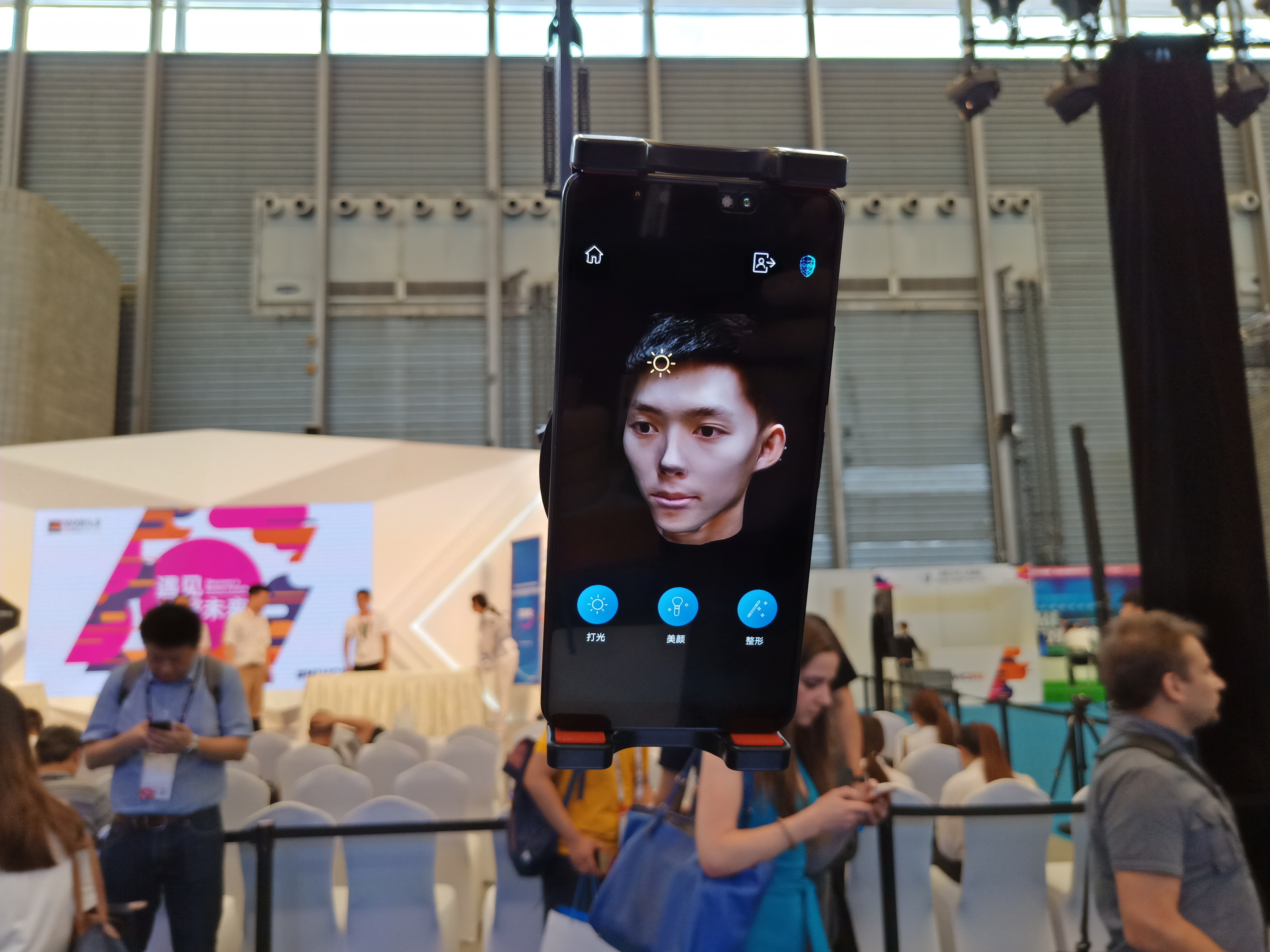 vivo发布TOF 3D超感应技术，支持微信人脸识别支付，下半年商用丨钛快讯