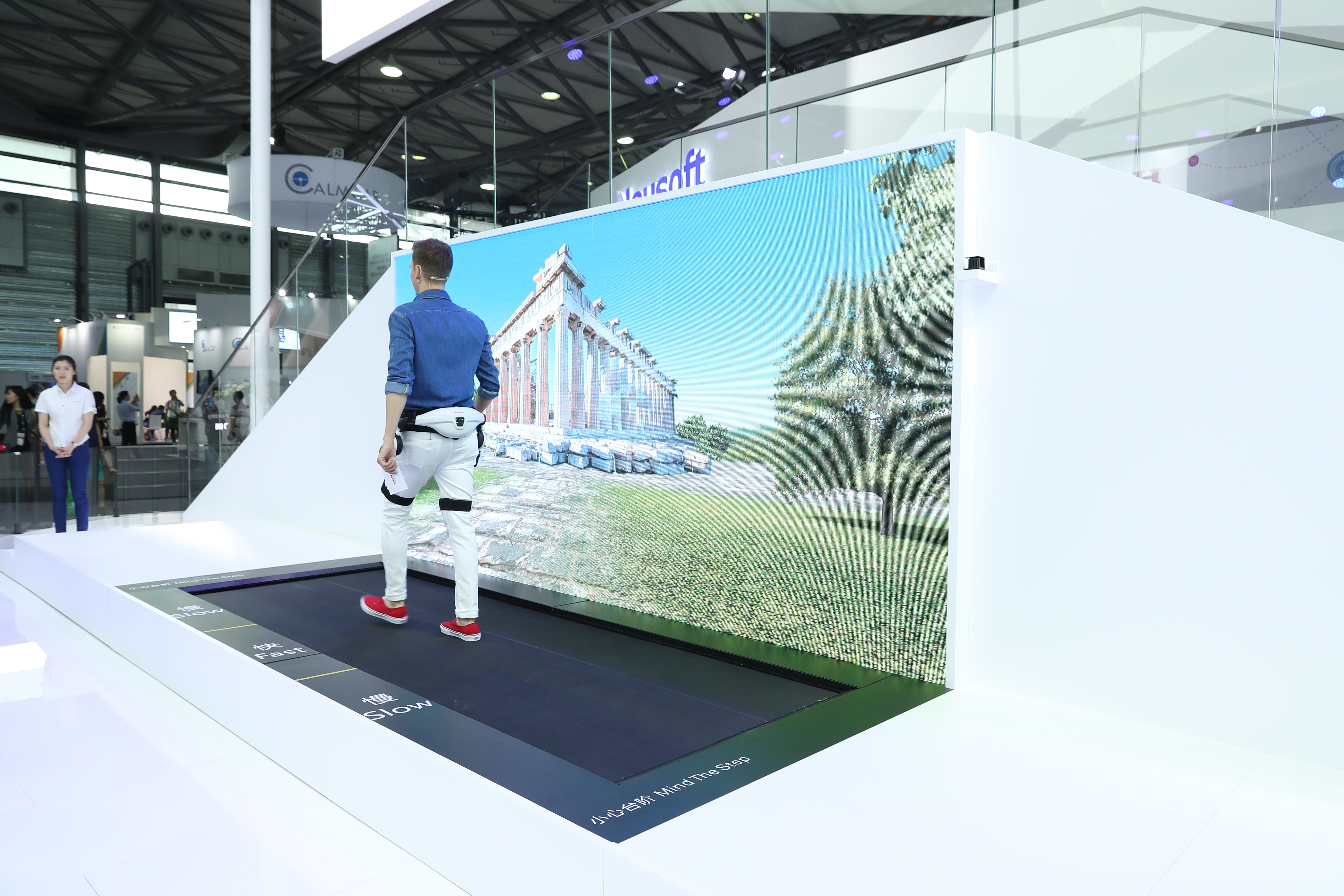 Honda步行辅助器