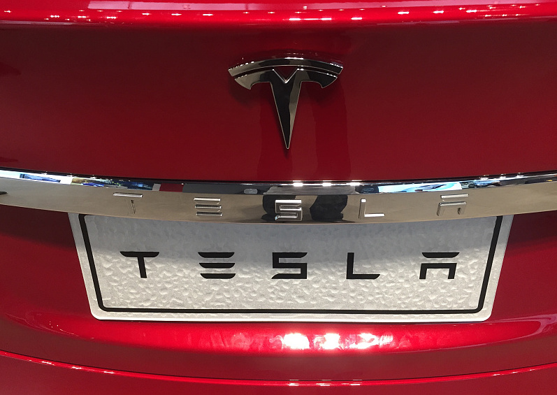 Model3产能“达标”，特斯拉股价缘何不涨反跌？