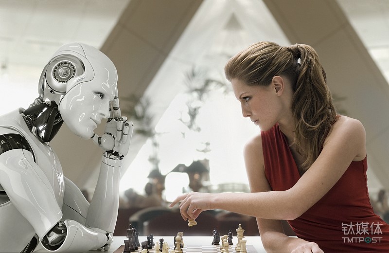 不少公司说自家的服务是AI，其实却是人假扮的