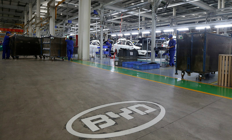 总结比亚迪“李娟门”中的判断和疑问：内部腐败造成的损失无法估量