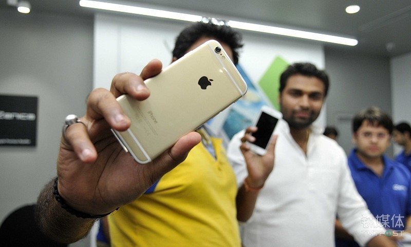 半年不到100万部，苹果是时候考虑放弃印度市场了