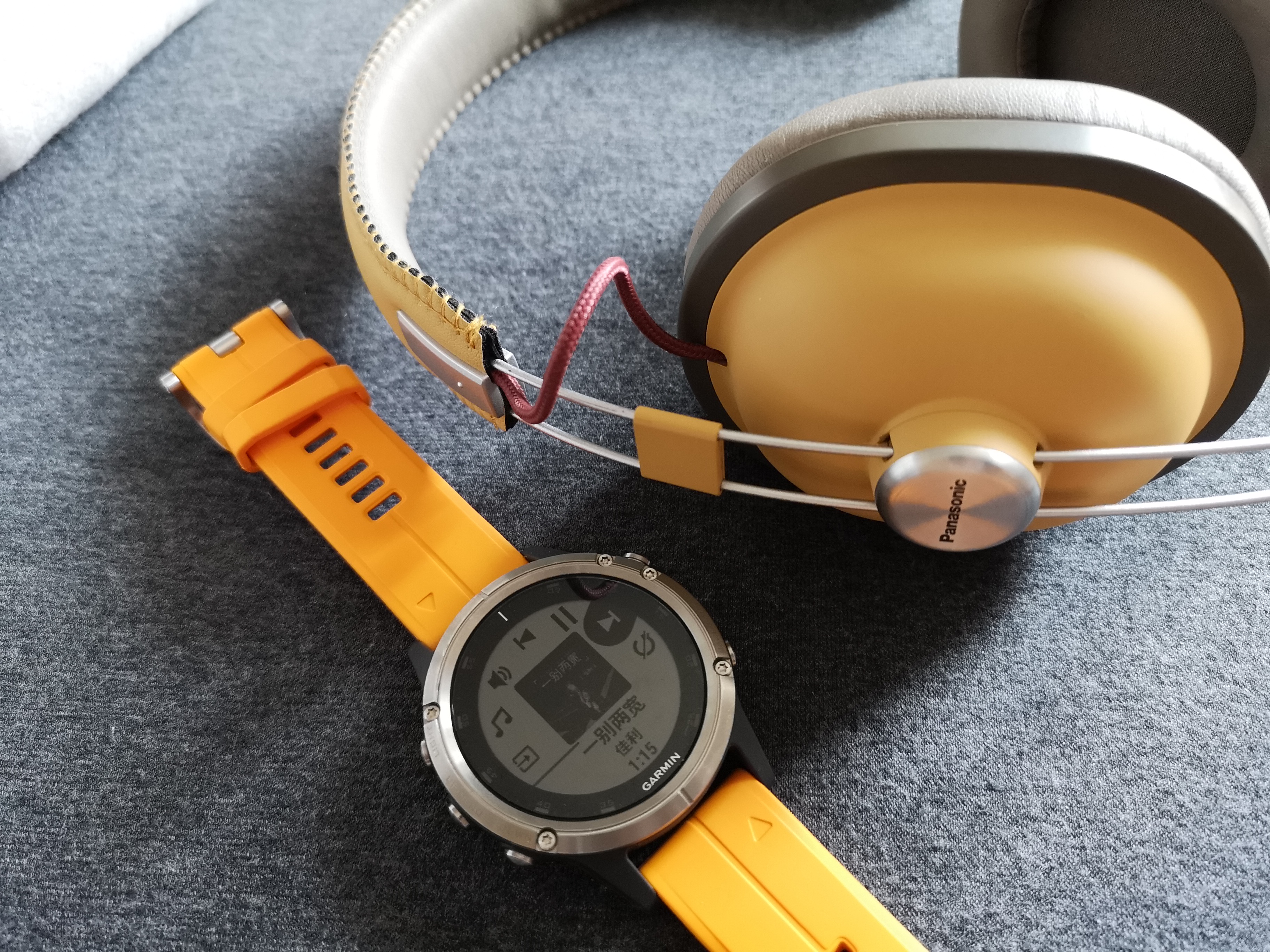 儿童手表，安全产品怎么做成了社交生意