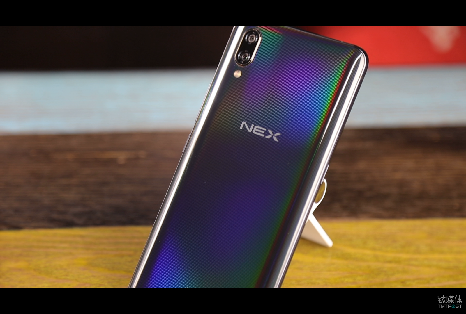 vivo NEX