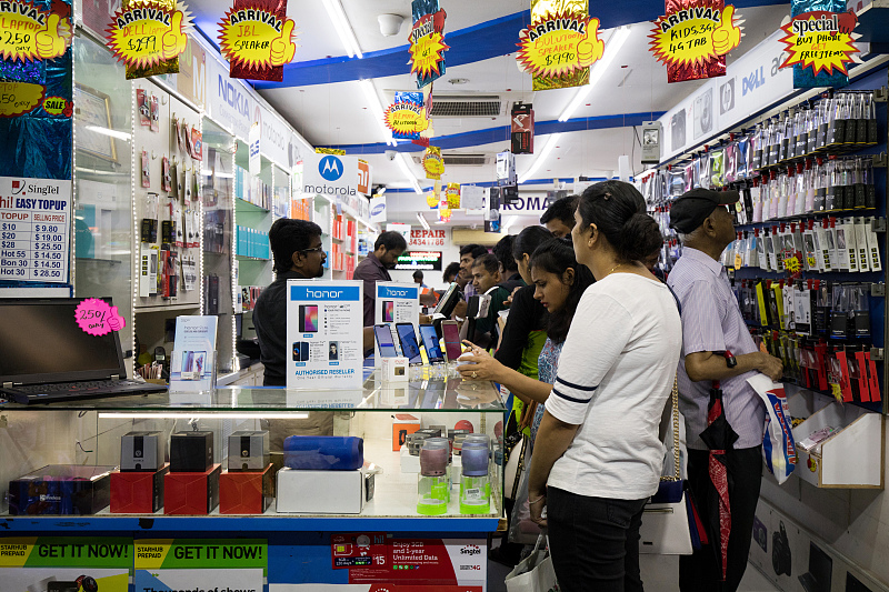 小米在印度依然给力，不过友商跑得更快