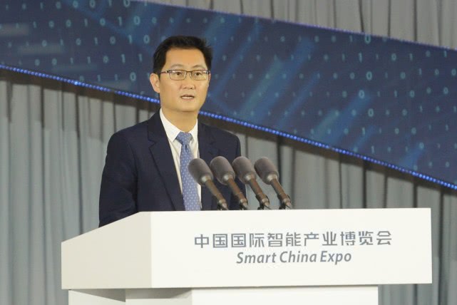 马化腾：我们科技领域的基础研究实力较薄弱，独到创新不多