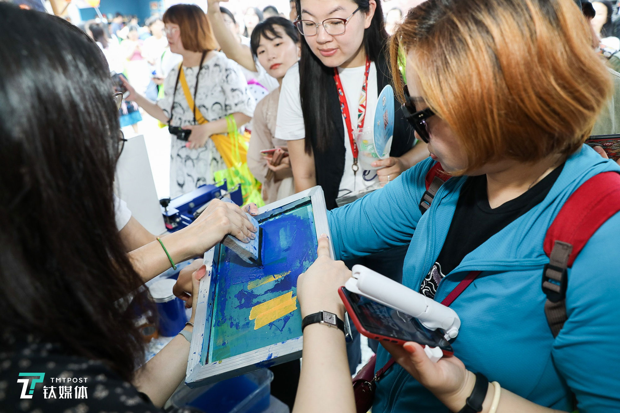 在家就可以玩的丝网印刷，DIY爱好者们不可错过的神器。