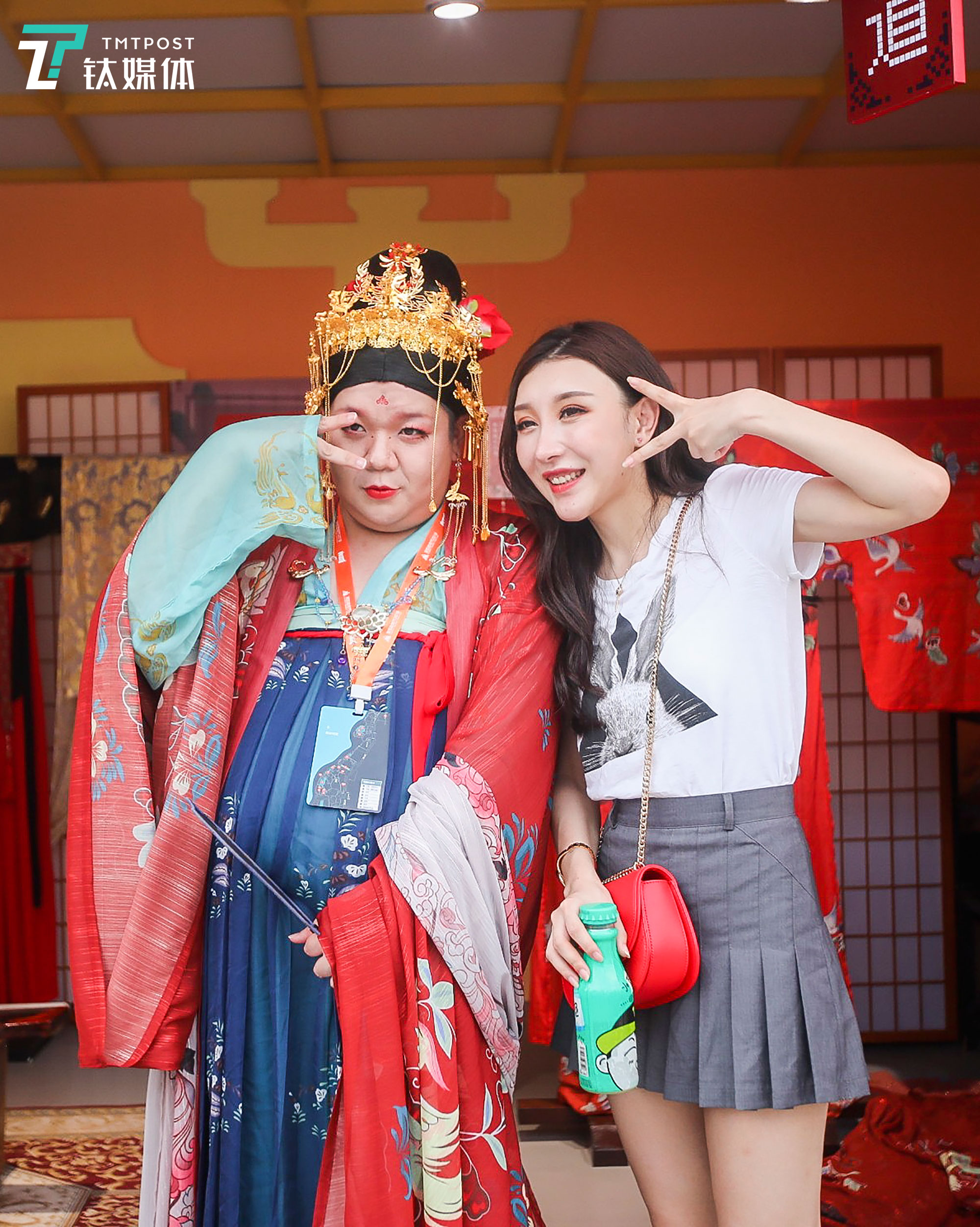 胖版高贵妃和他的粉丝。