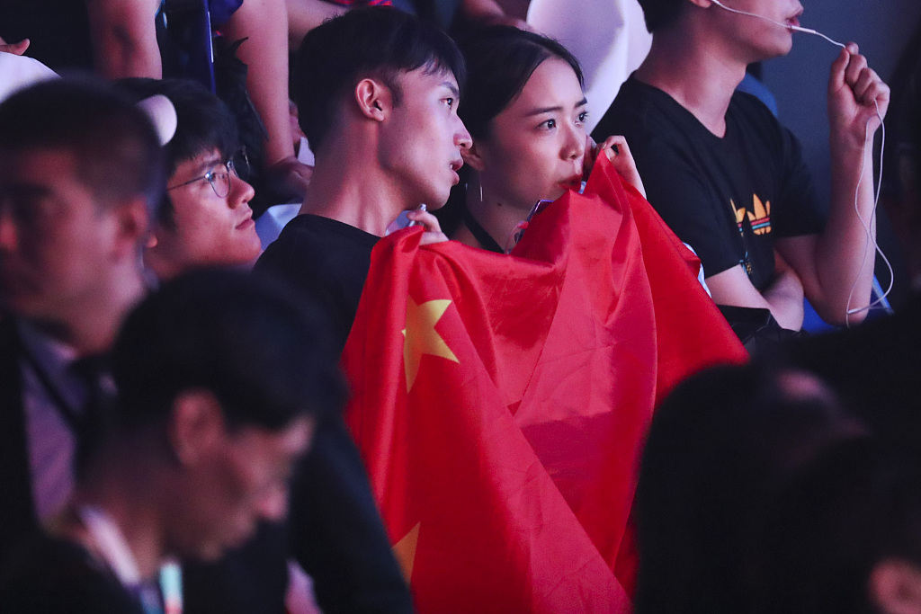 中韩之战，足球的悲电竞不背