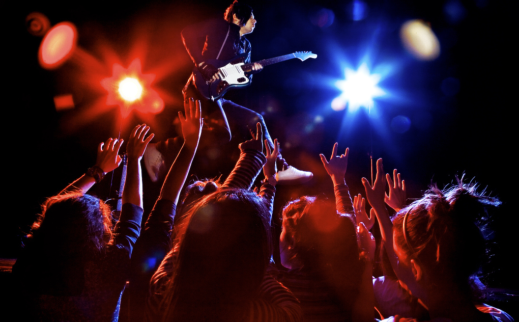 本土偶像火爆、韩剧韩综略式微，韩流还能再现燎原之势吗？