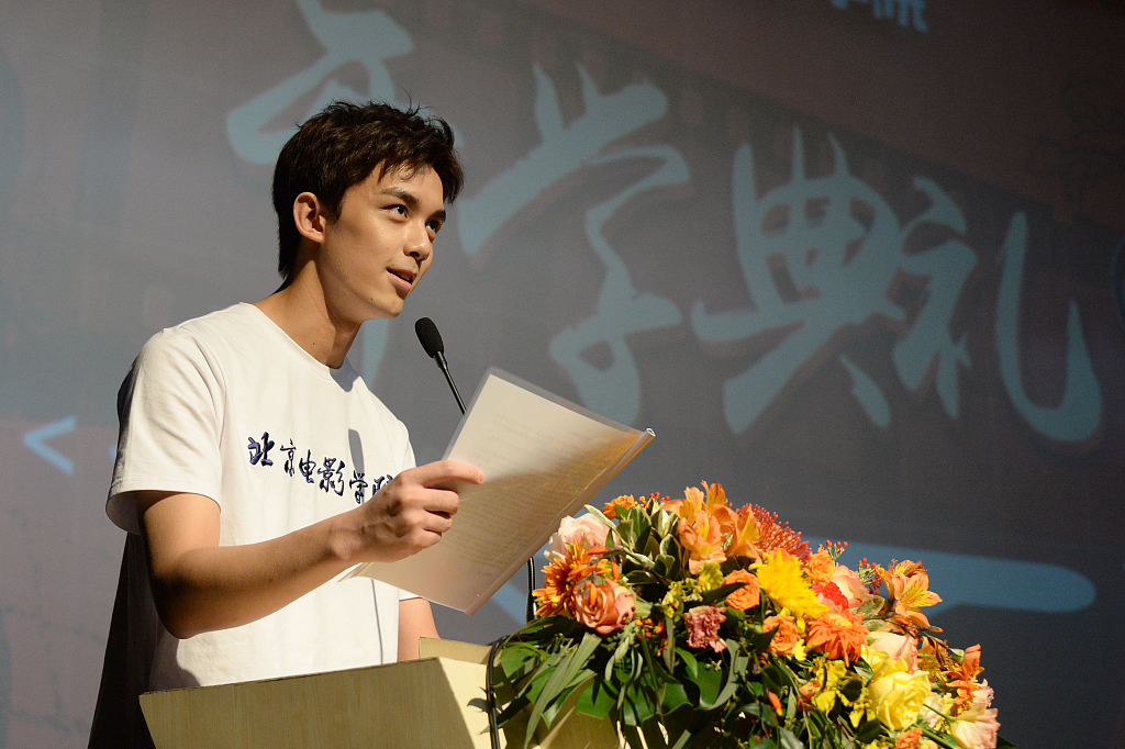 想为“面子社会”里的男生群体发声，吉列为什么会选择吴磊？