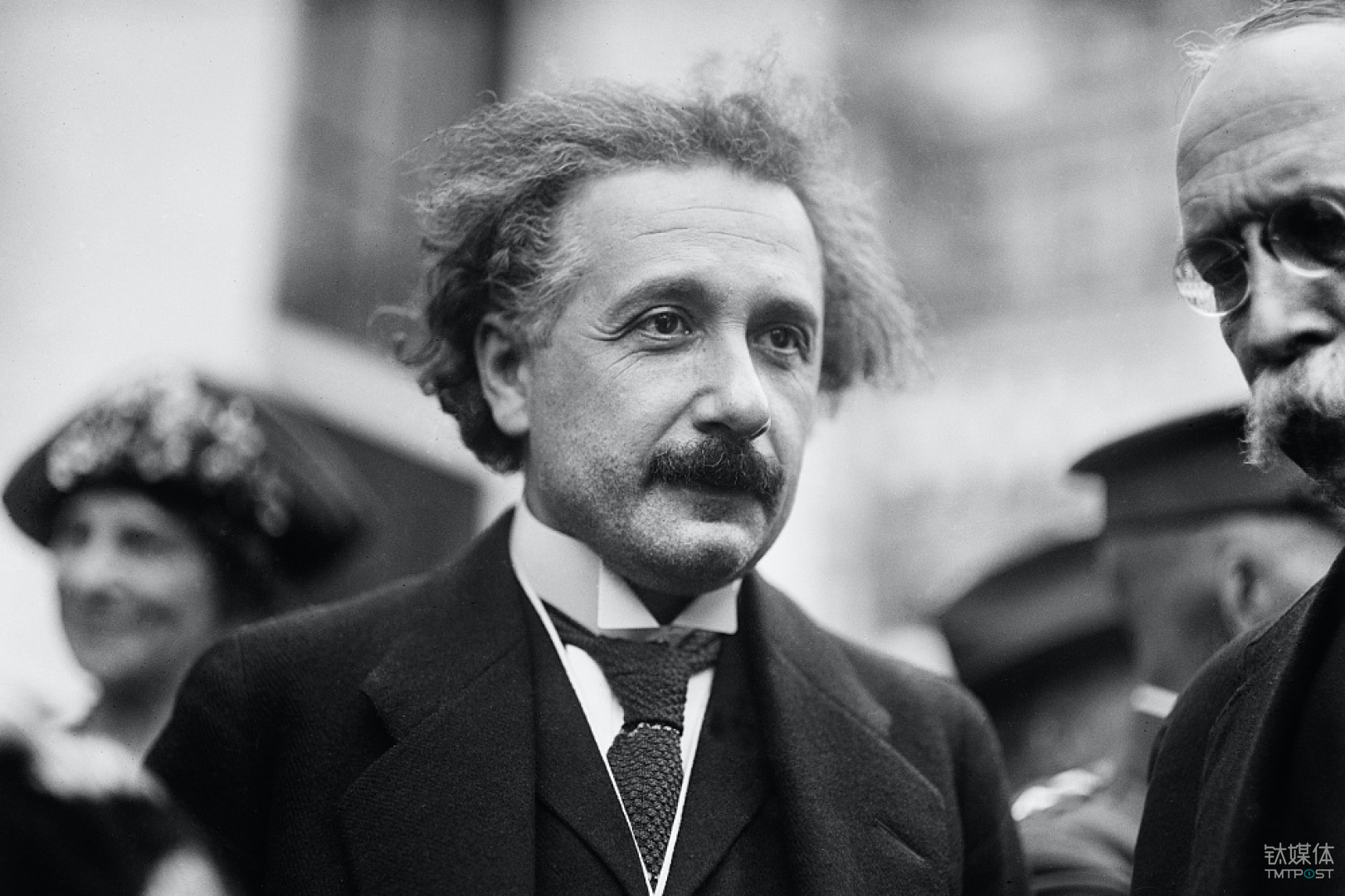 杨振宁：爱因斯坦的机遇与眼光