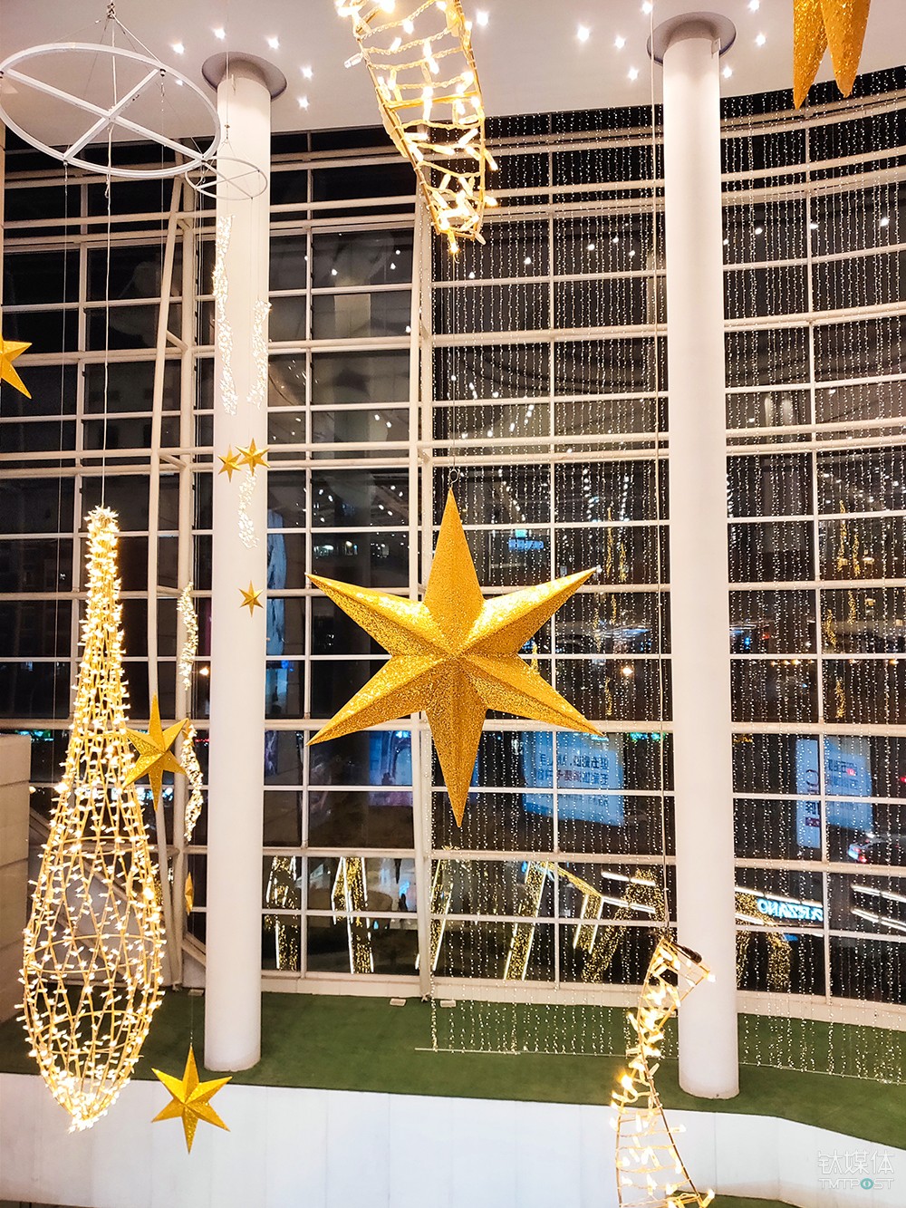 OPPO R17 Pro夜景模式实拍